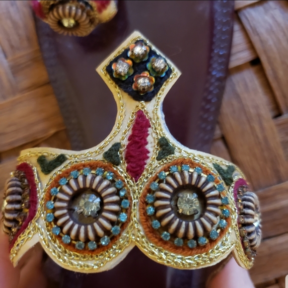 Mosaic Sandals - Picture 3 of 4